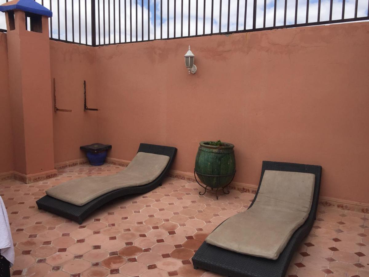 Riad Dar Lilas Marrakesh Exterior photo