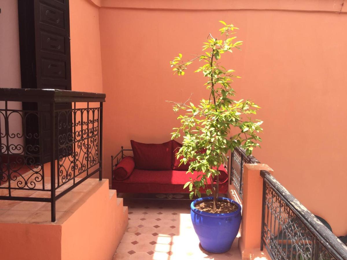 Riad Dar Lilas Marrakesh Exterior photo
