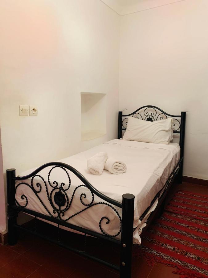 Riad Dar Lilas Marrakesh Exterior photo