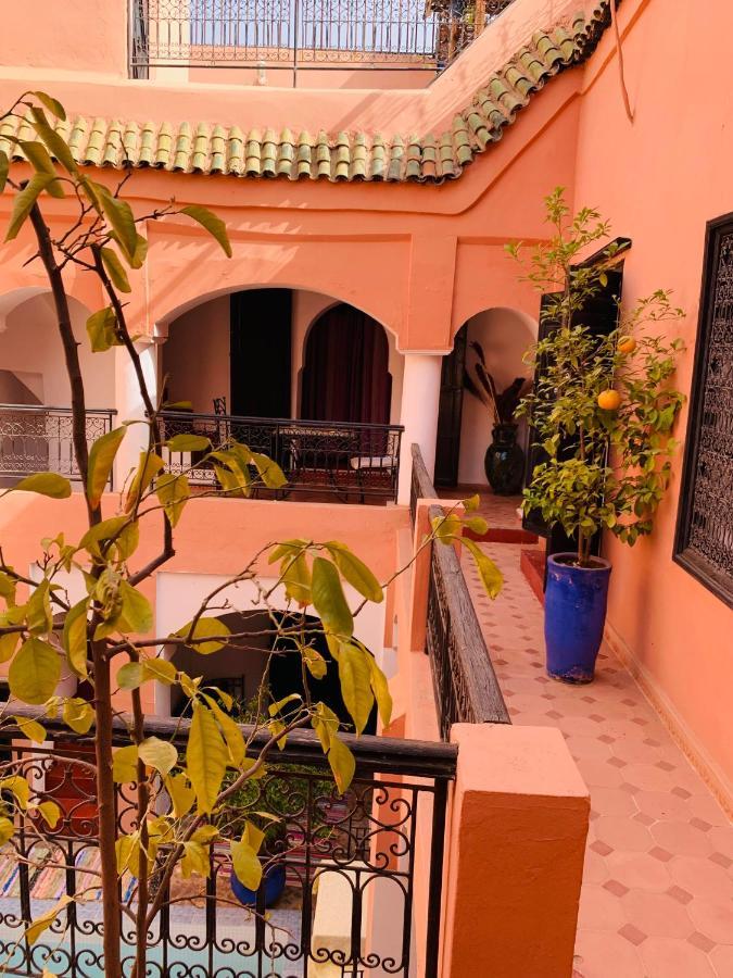Riad Dar Lilas Marrakesh Exterior photo