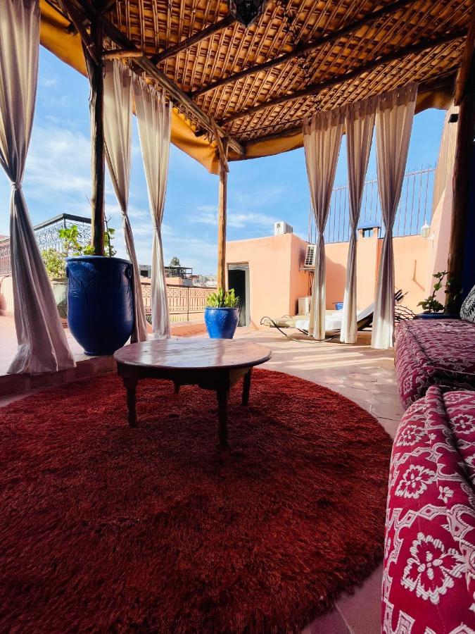 Riad Dar Lilas Marrakesh Exterior photo