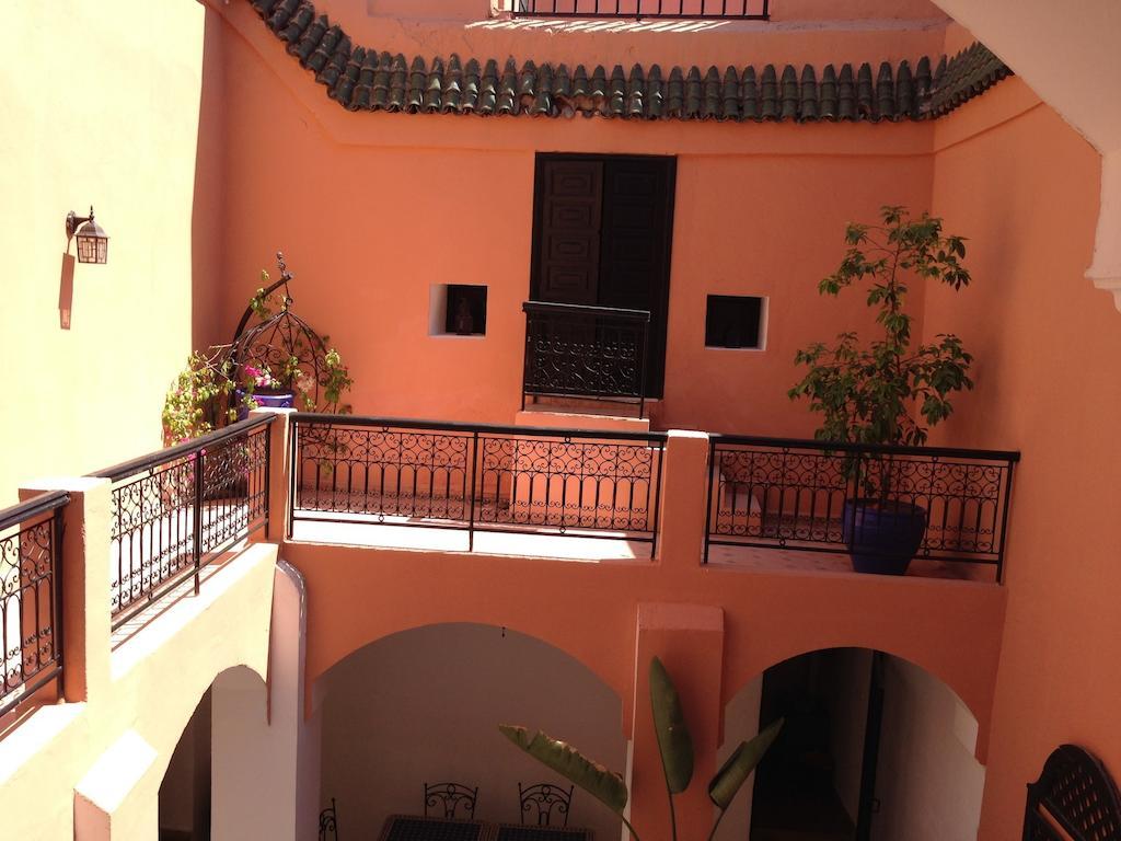 Riad Dar Lilas Marrakesh Exterior photo
