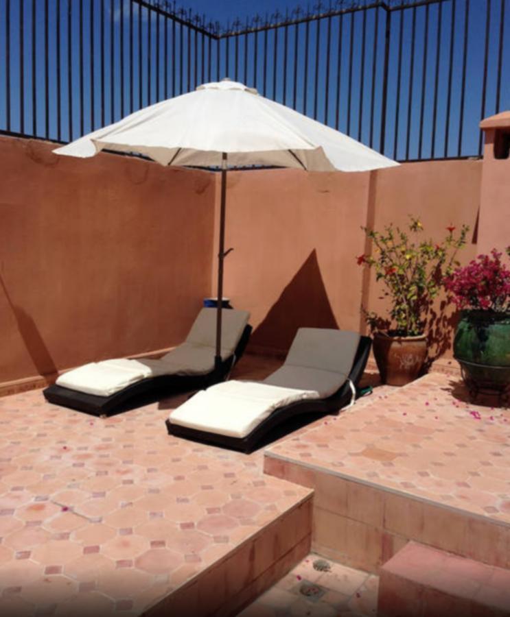 Riad Dar Lilas Marrakesh Exterior photo