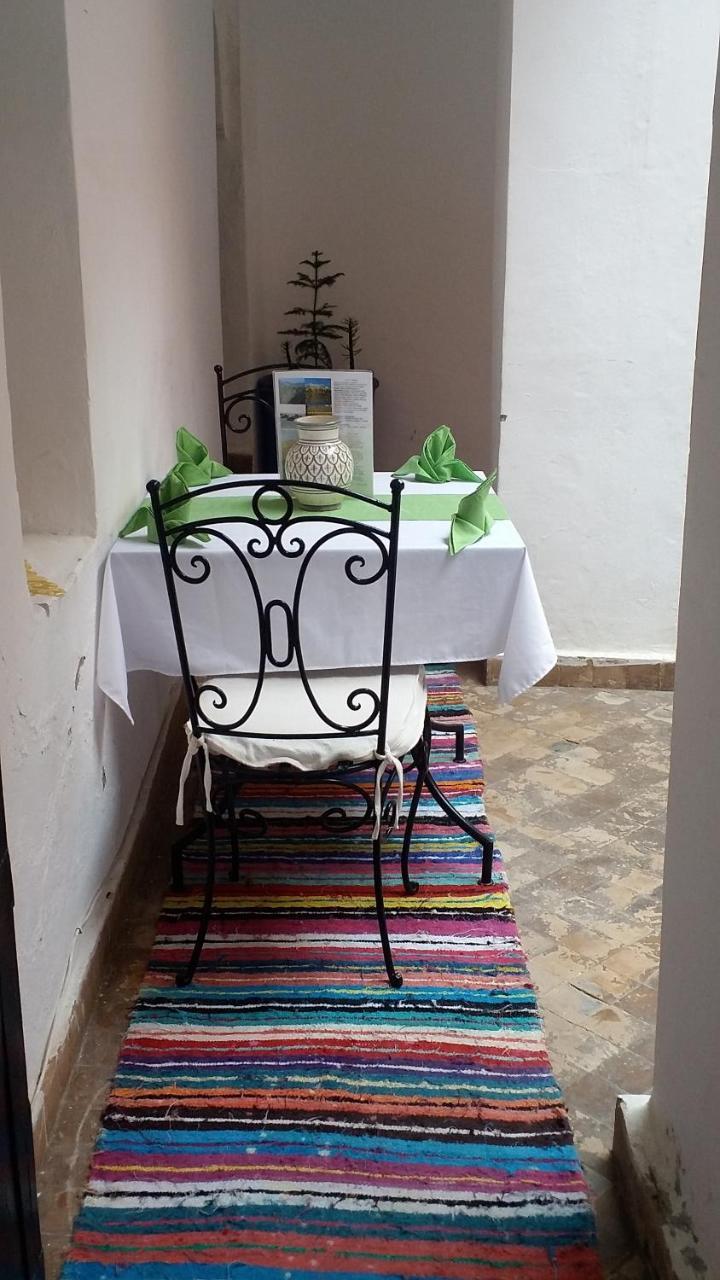 Riad Dar Lilas Marrakesh Exterior photo