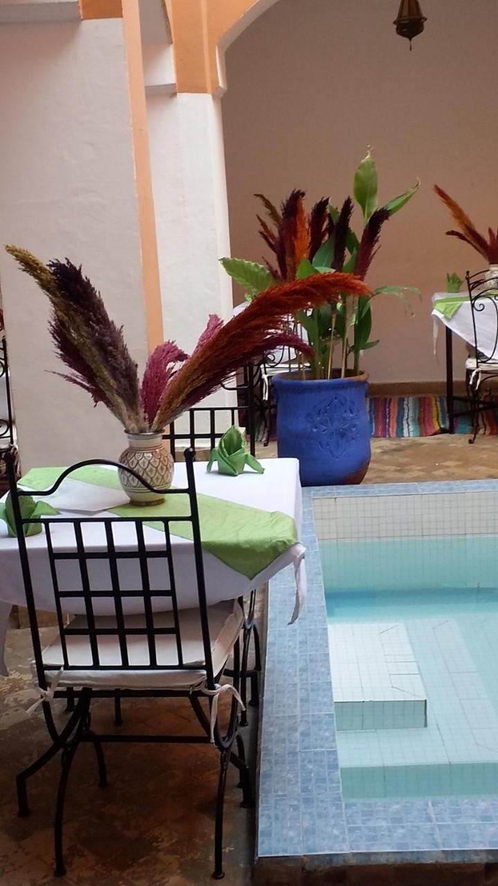 Riad Dar Lilas Marrakesh Exterior photo