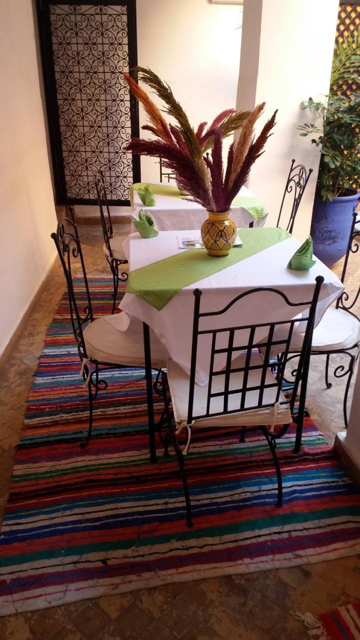 Riad Dar Lilas Marrakesh Exterior photo
